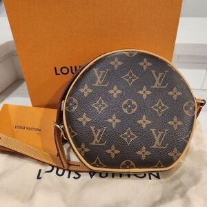 Louis Vuitton Boite Chapeau Bag Monogram PM